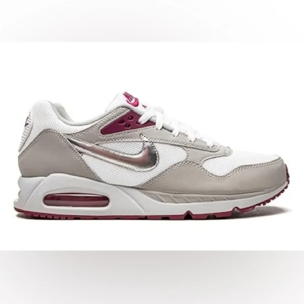 Nike Air Max Correlate Sneakers